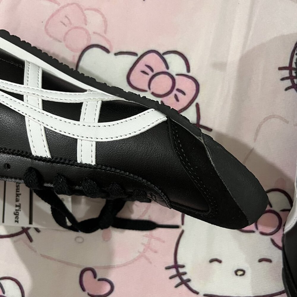 Onitsuka Tiger Black Leather Sneakers - Picture 3 of 6